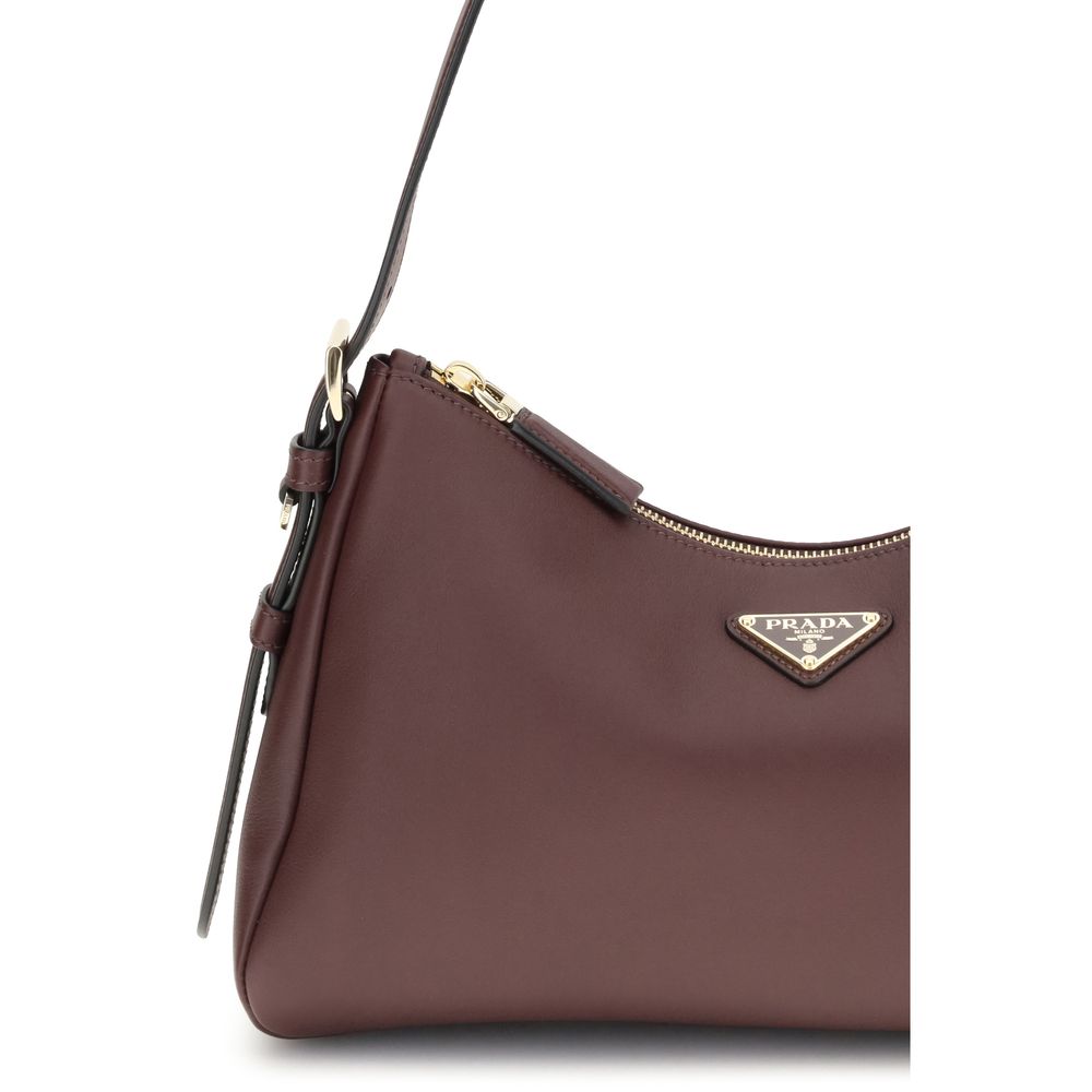 Bolso de hombro Prada Bos Taurus de piel de becerro color burdeos