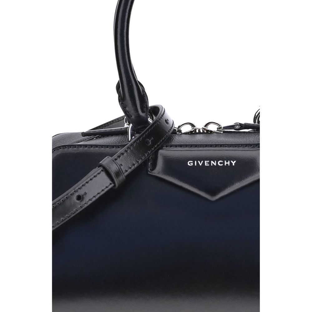 Bolso Givenchy Bos Taurus de piel de becerro negra